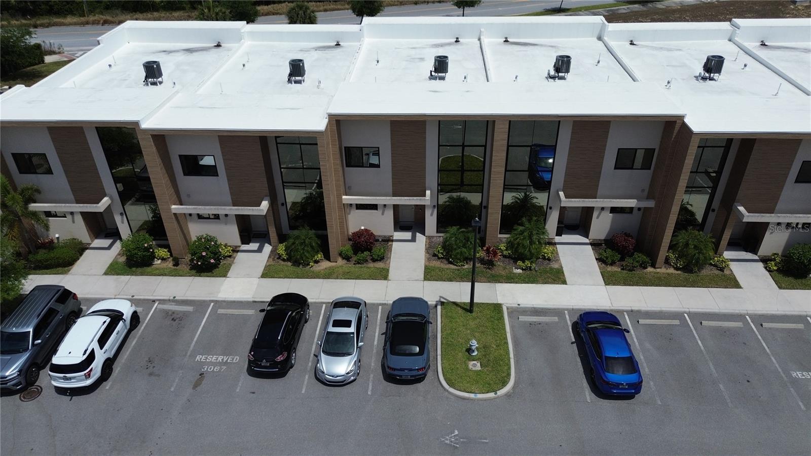 Townhouse Magic Village Yards