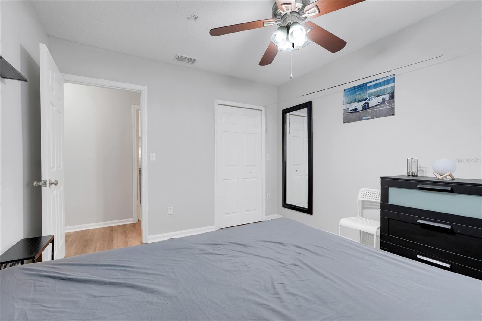 Aparatmento proximo ao Milenia Mall - Imagem 15